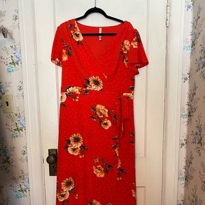 Plus Size Floral Maxi Dress
